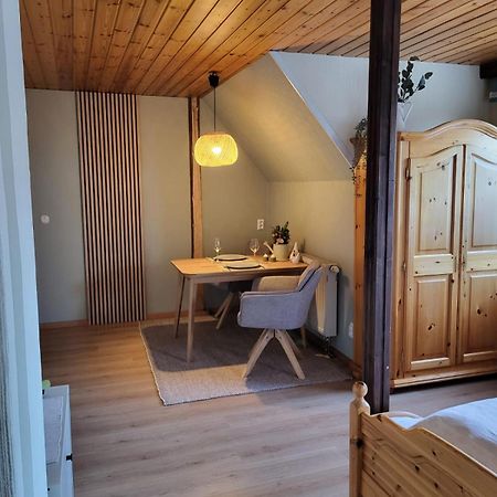 Ferienwohnung ออกุสตุสบวร์ก ภายนอก รูปภาพ