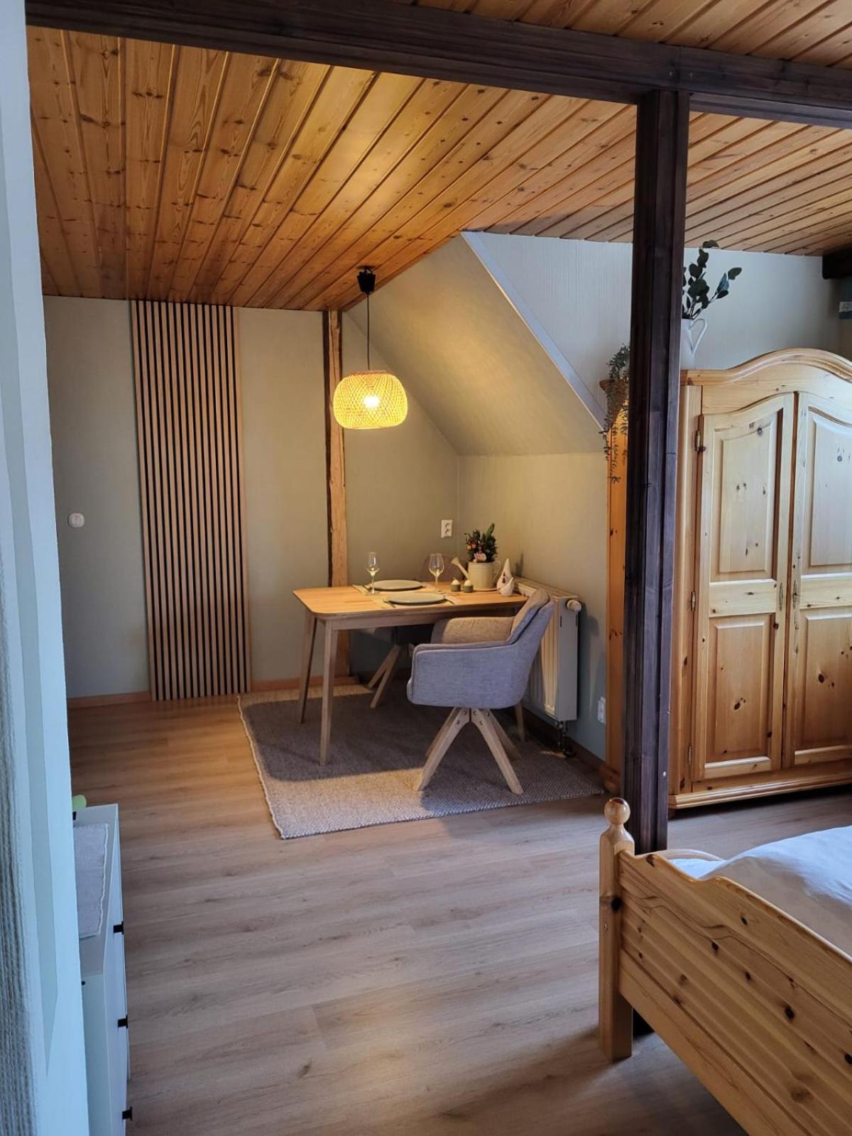 Ferienwohnung ออกุสตุสบวร์ก ภายนอก รูปภาพ