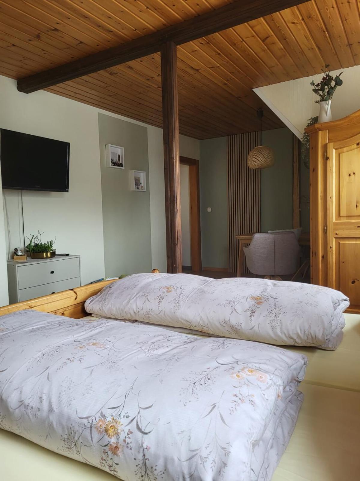 Ferienwohnung ออกุสตุสบวร์ก ภายนอก รูปภาพ